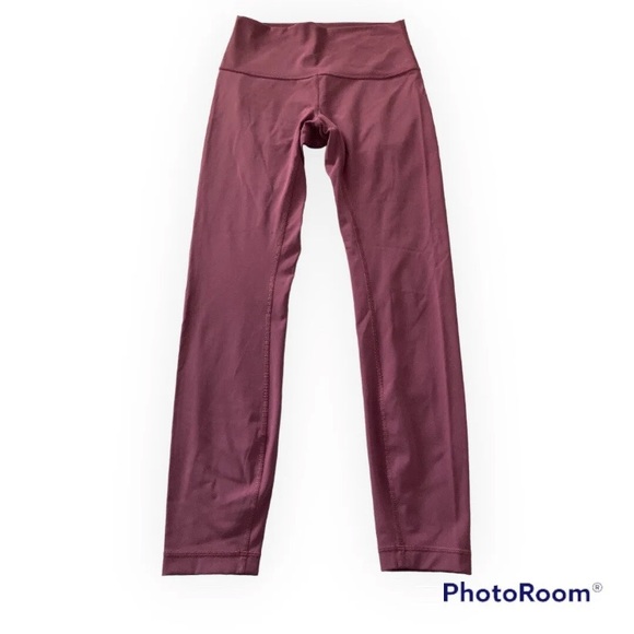 Lululemon Wunder Under HR 7/8 Tight *Full-On Luxtreme 25" Vintage Plum
Size 4 - Picture 3 of 5
